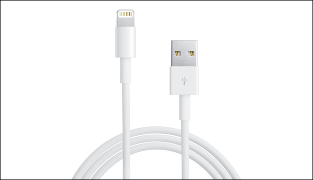 10-accessories-iphone-5-lightning-cable